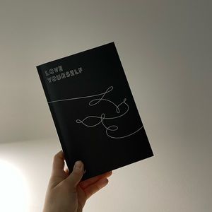 BTS LOVE YOURSELF TEAR ALBUM🦊